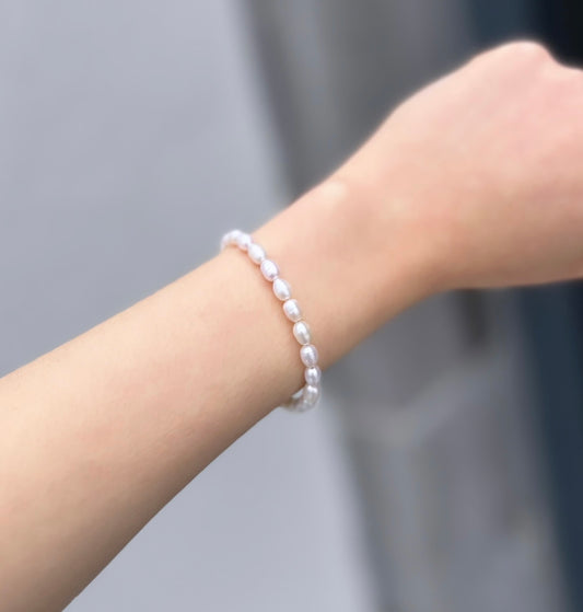 צמיד פנינים אובאלי