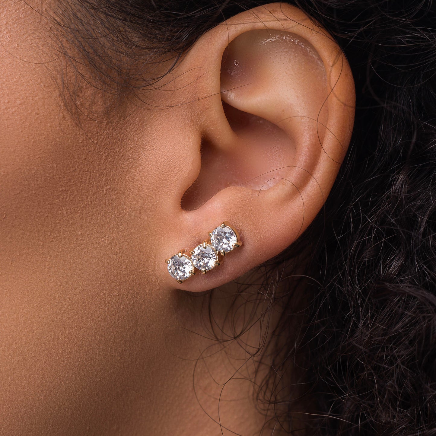 עגיל מטפס זהב