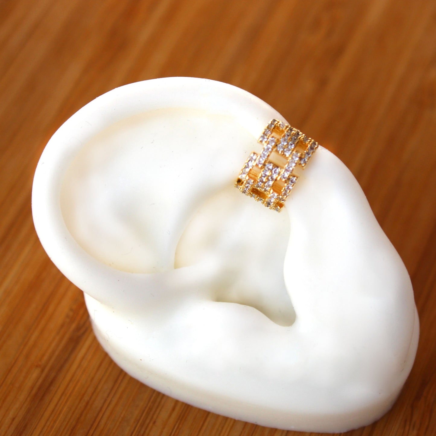 הליקס מרובעים משובץ